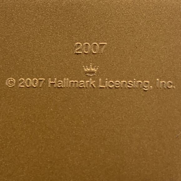 Hallmark Keepsake 2007 SHOE TREE Collectible Christmas Ornament in Box - Picture 6 of 6